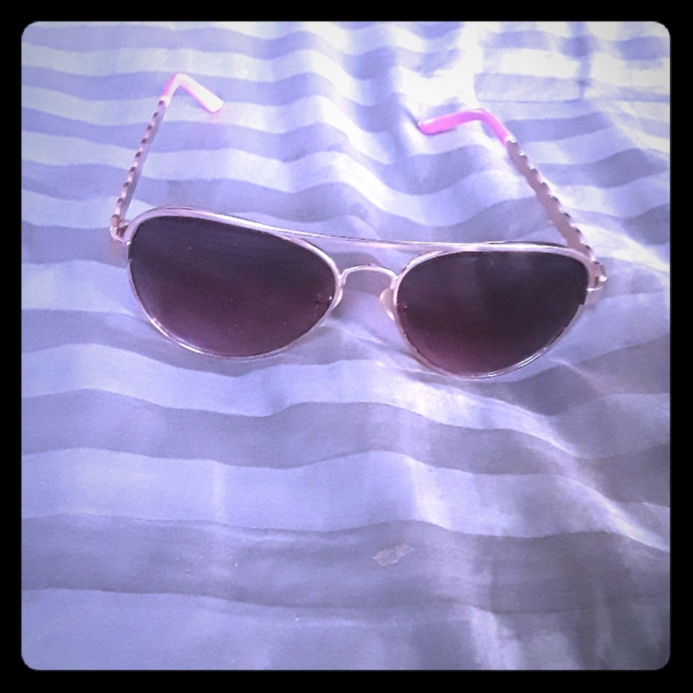 Sunglasses😎